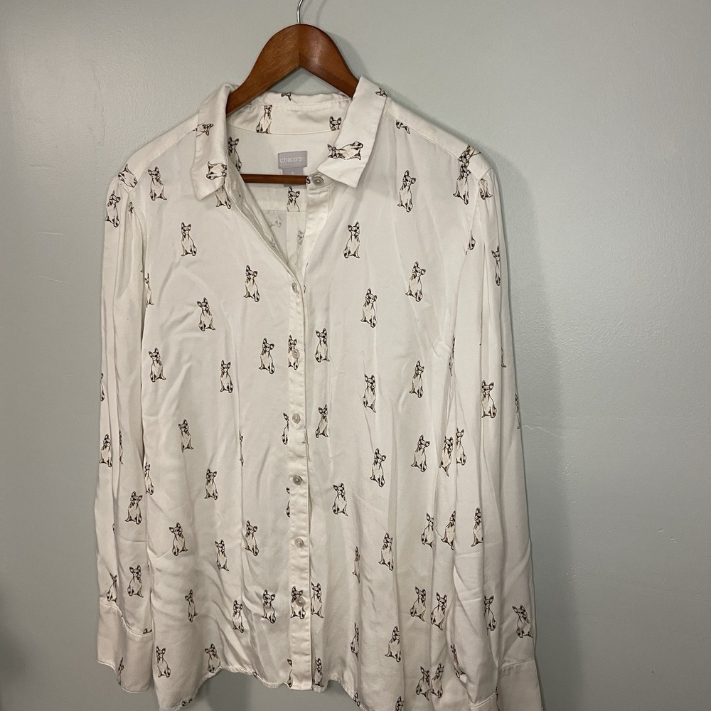 Chicos Size 4 20/22 White French Bulldog Print Button Front Novelty Print Top - Picture 2 of 7